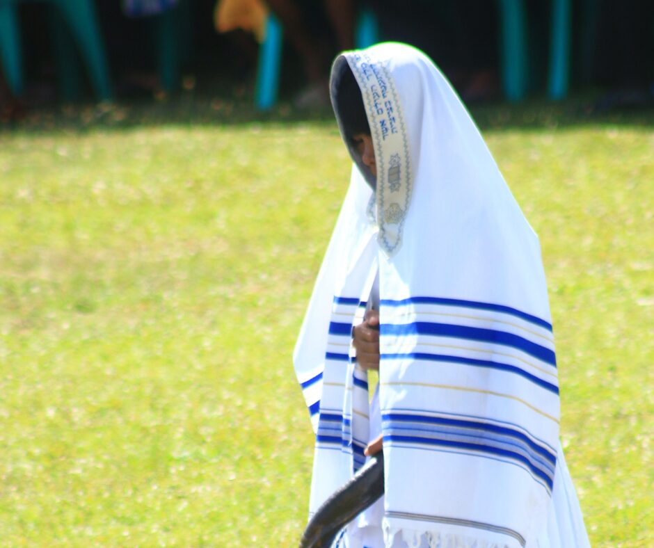 як хасиди вводять дитину у світ Тори